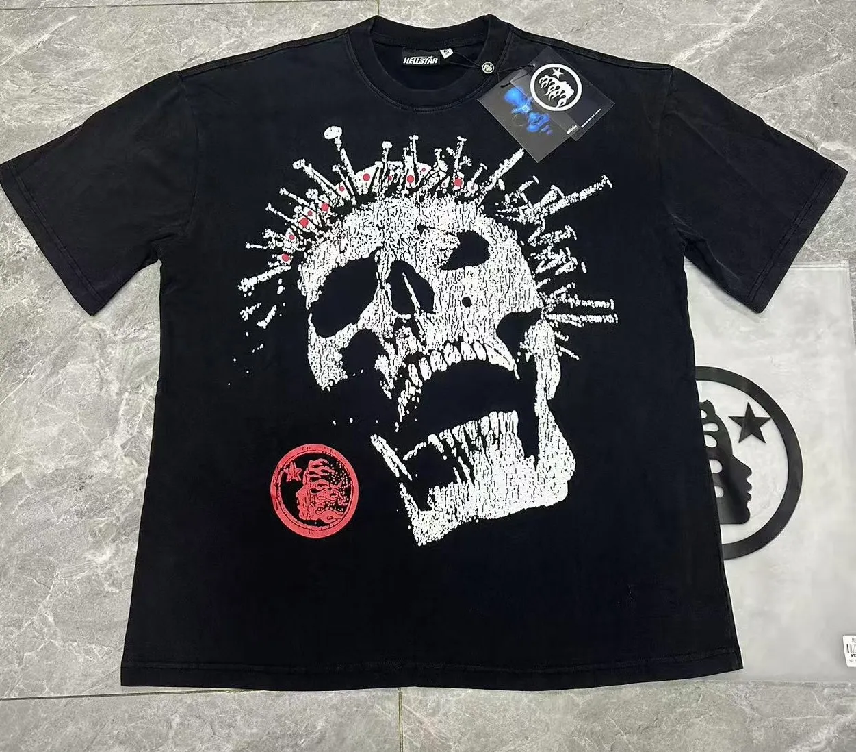 901# Black I P62 Hellstar T （fabric):32 250 Sizes（size）：S-M- L- X L （colour）： Black